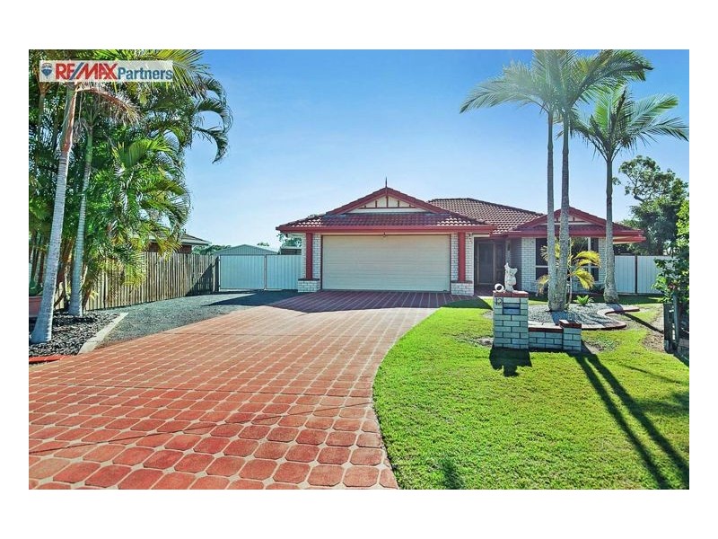 12 Merrilyn Court, Urangan QLD 4655