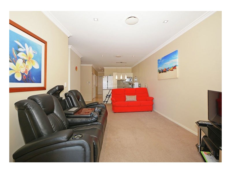 307/350 Esplanade, Scarness QLD 4655