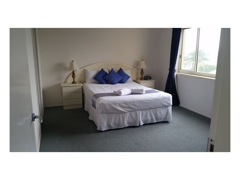 14/451 Esplanade, Torquay QLD 4655