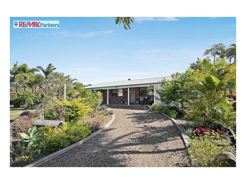 11 Lakeside Court, Torquay QLD 4655