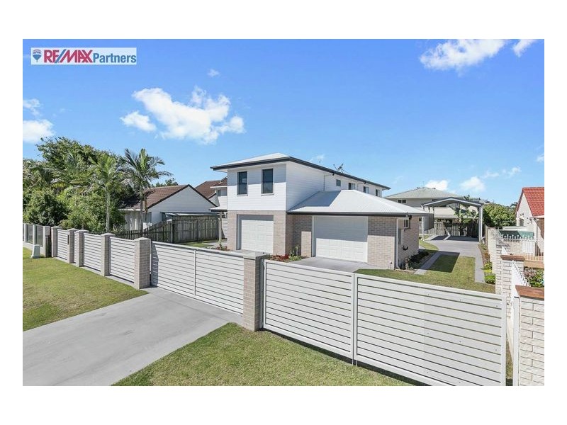 22 Skinner Crescent, Urangan QLD 4655