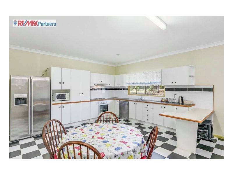 94 Pacific Haven Circuit, Pacific Haven QLD 4659
