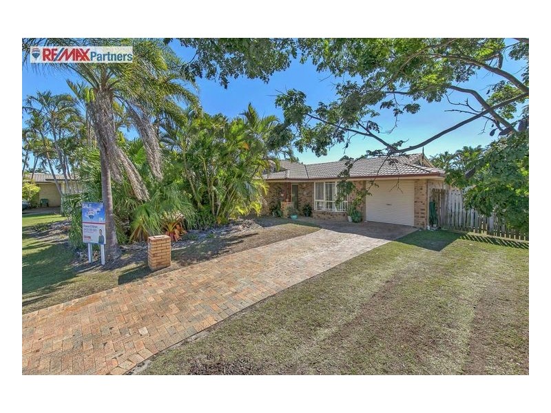 15 Thornbill Drive, Eli Waters QLD 4655