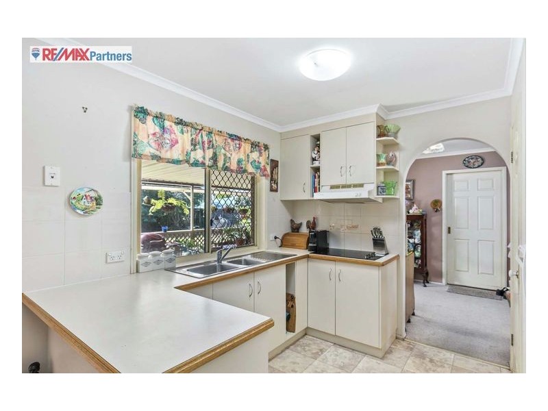 15 Thornbill Drive, Eli Waters QLD 4655