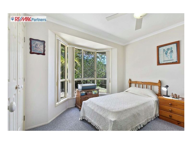 15 Thornbill Drive, Eli Waters QLD 4655