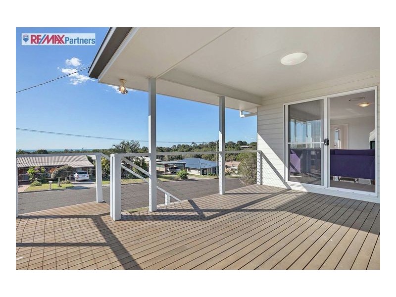 11 Julie Street, Dundowran Beach QLD 4655