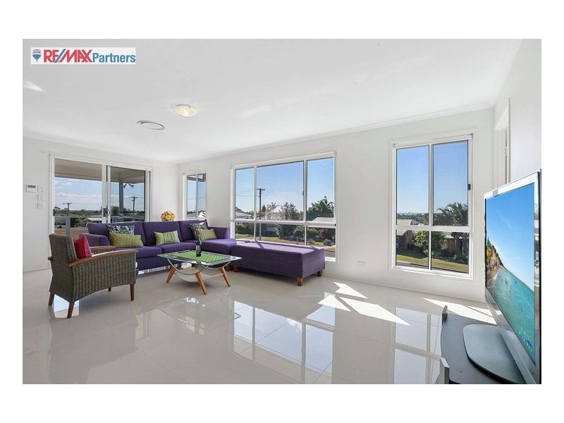 11 Julie Street, Dundowran Beach QLD 4655