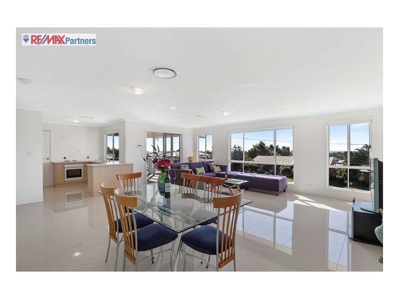 11 Julie Street, Dundowran Beach QLD 4655