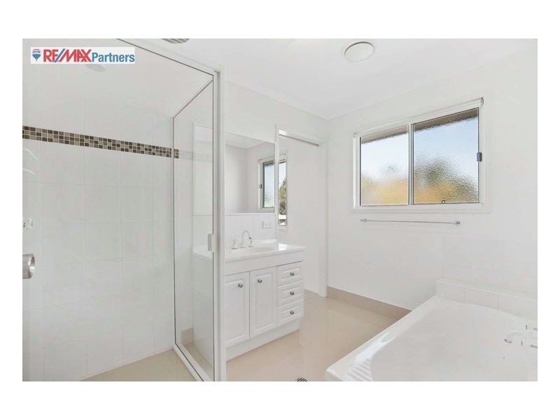 11 Julie Street, Dundowran Beach QLD 4655