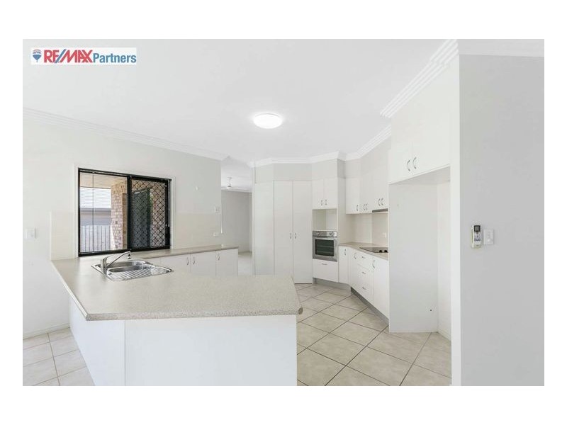 10 Rochester Court, Urraween QLD 4655