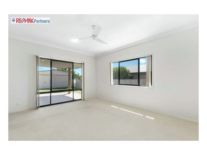 10 Rochester Court, Urraween QLD 4655