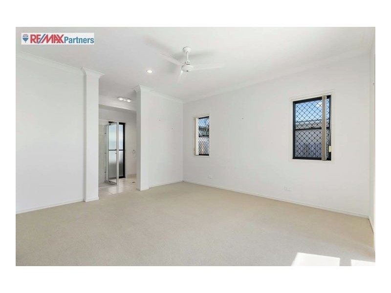 10 Rochester Court, Urraween QLD 4655