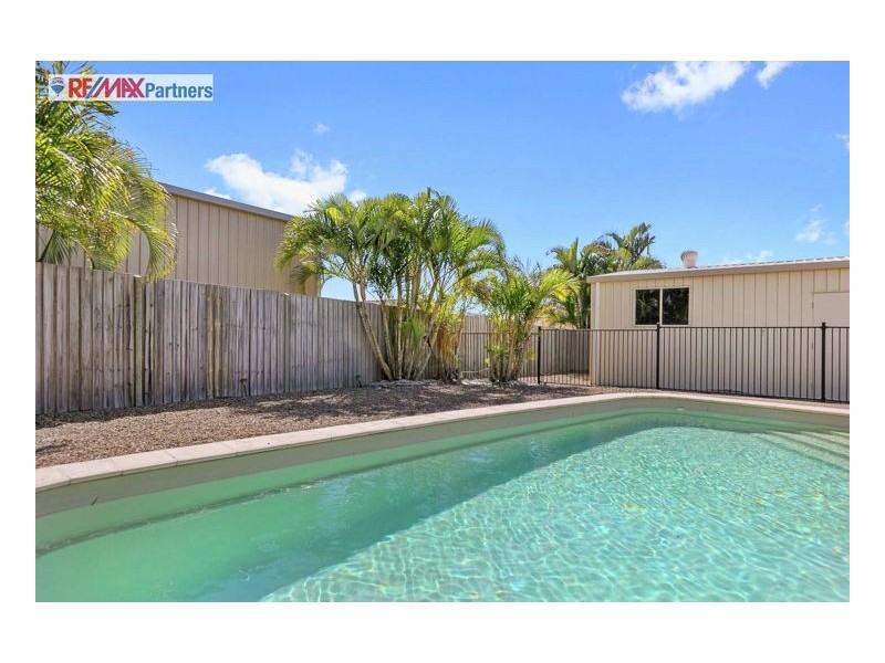 10 Rochester Court, Urraween QLD 4655