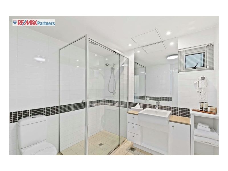 11/625 Esplanade, Urangan QLD 4655