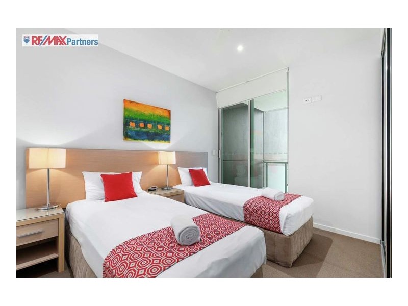 11/625 Esplanade, Urangan QLD 4655