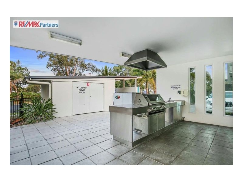 16/625 Esplanade, Urangan QLD 4655