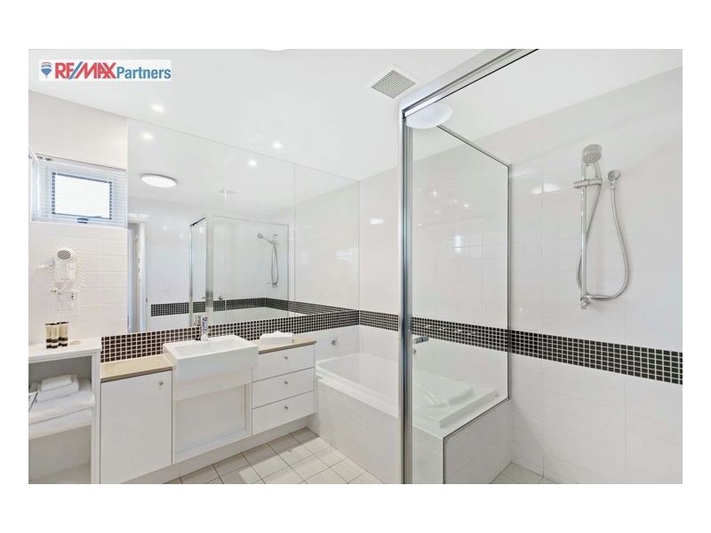 16/625 Esplanade, Urangan QLD 4655