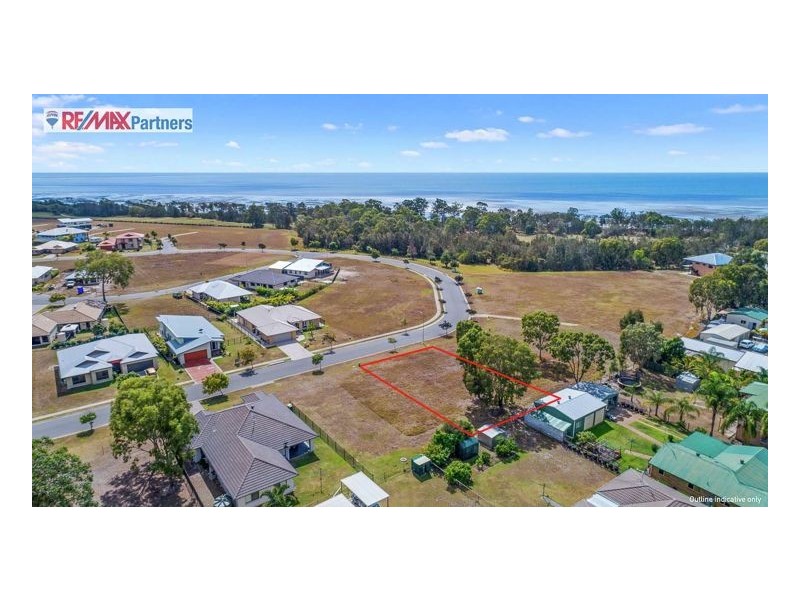 11 Barramundi Dr, Burrum Heads QLD 4659