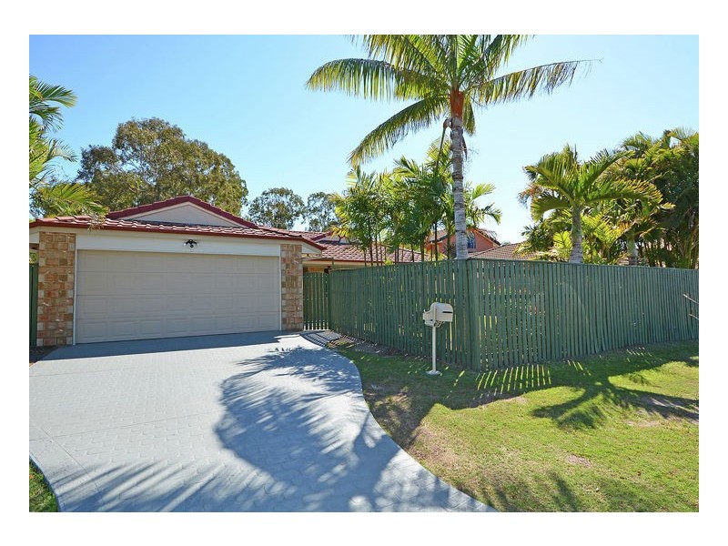 22 Lester Crescent, Torquay QLD 4655
