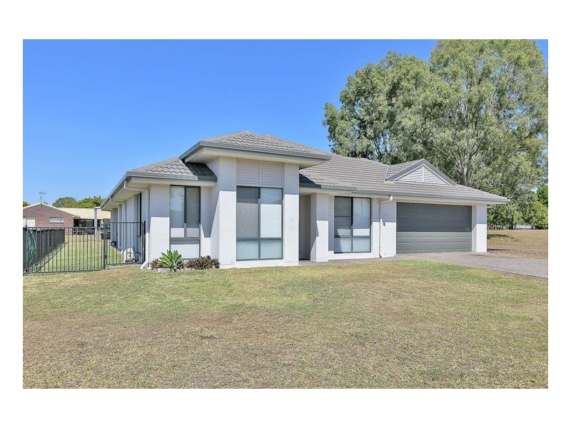 7 Barramundi Drive, Burrum Heads QLD 4659