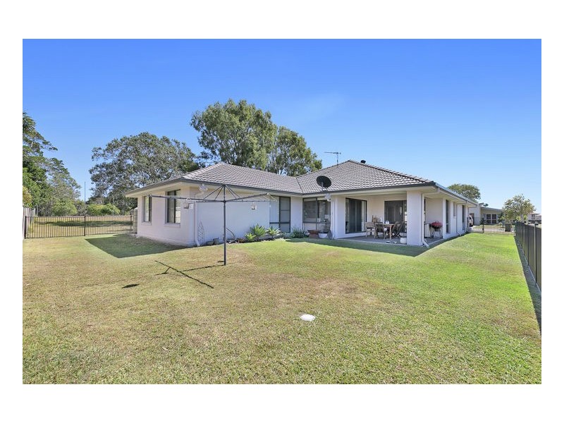 7 Barramundi Drive, Burrum Heads QLD 4659