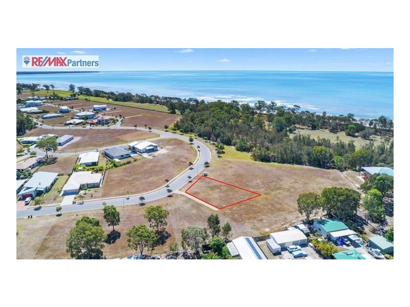 19 Barramundi Drive, Burrum Heads QLD 4659