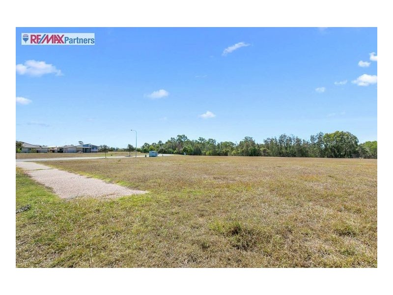 19 Barramundi Drive, Burrum Heads QLD 4659
