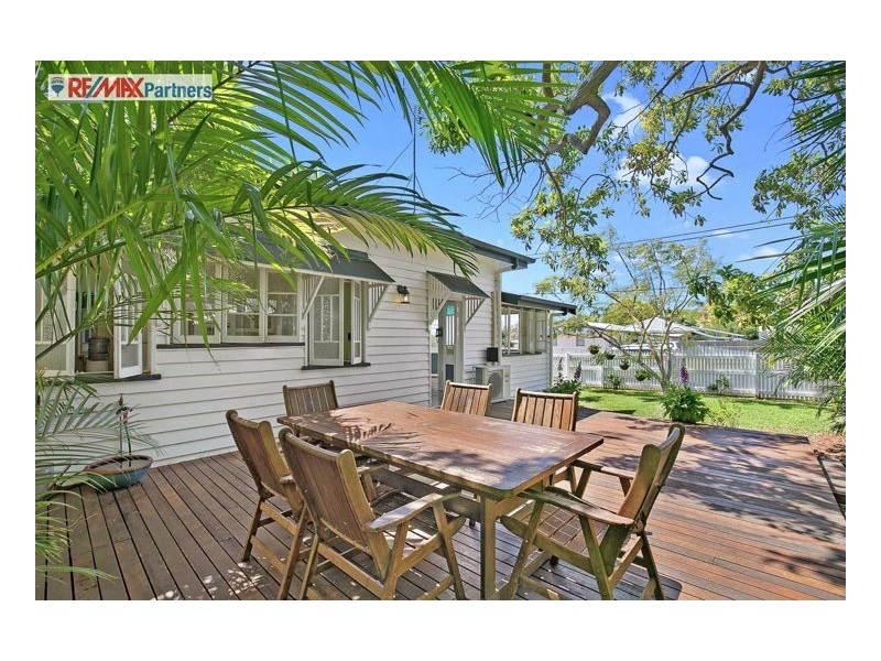 9 Down Street, Scarness QLD 4655