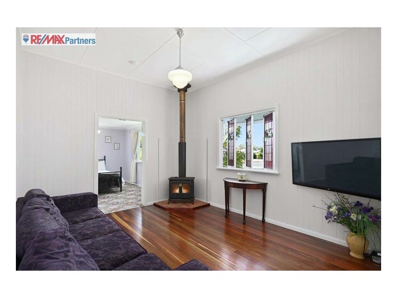 9 Down Street, Scarness QLD 4655