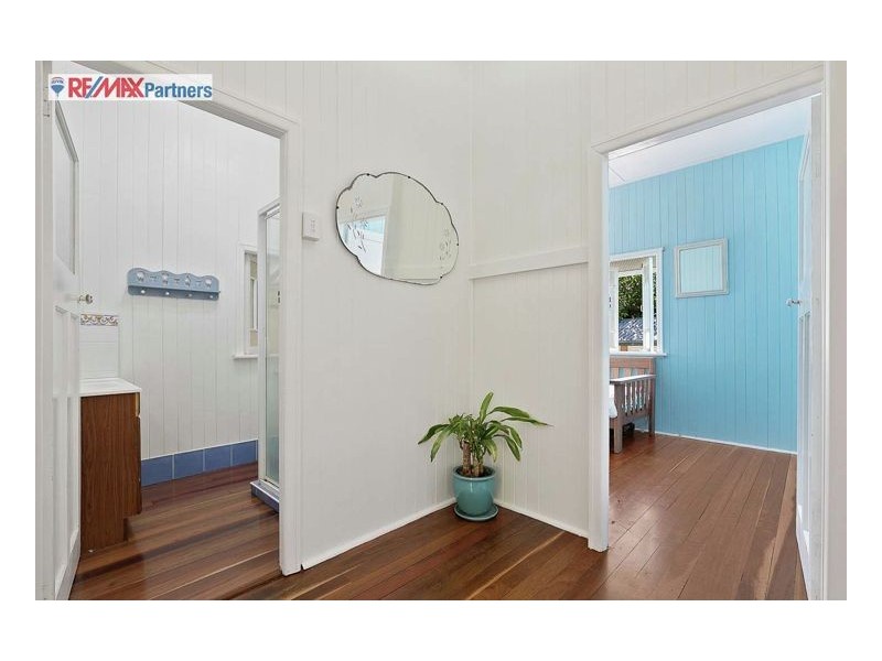 9 Down Street, Scarness QLD 4655