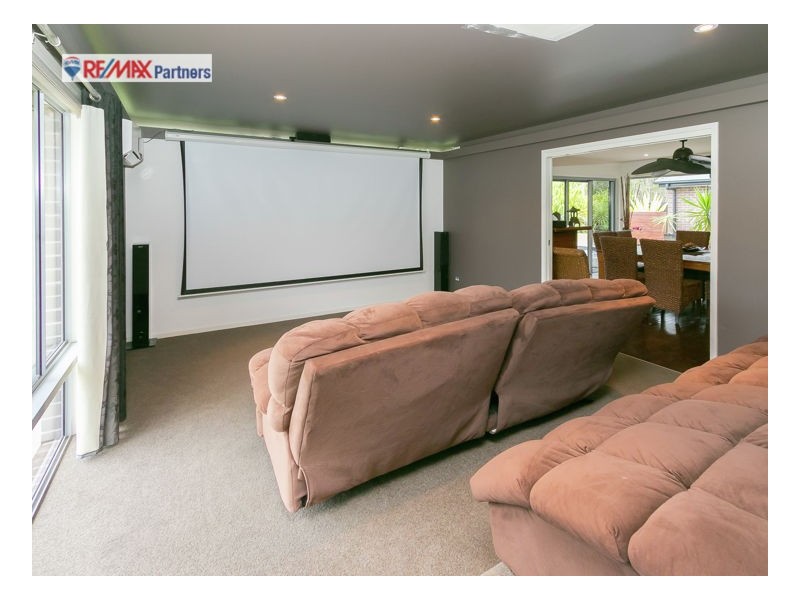 3/34 Hughes Road, Urangan QLD 4655