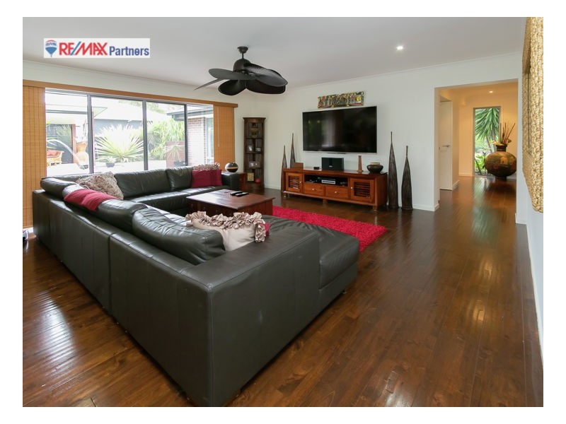 3/34 Hughes Road, Urangan QLD 4655