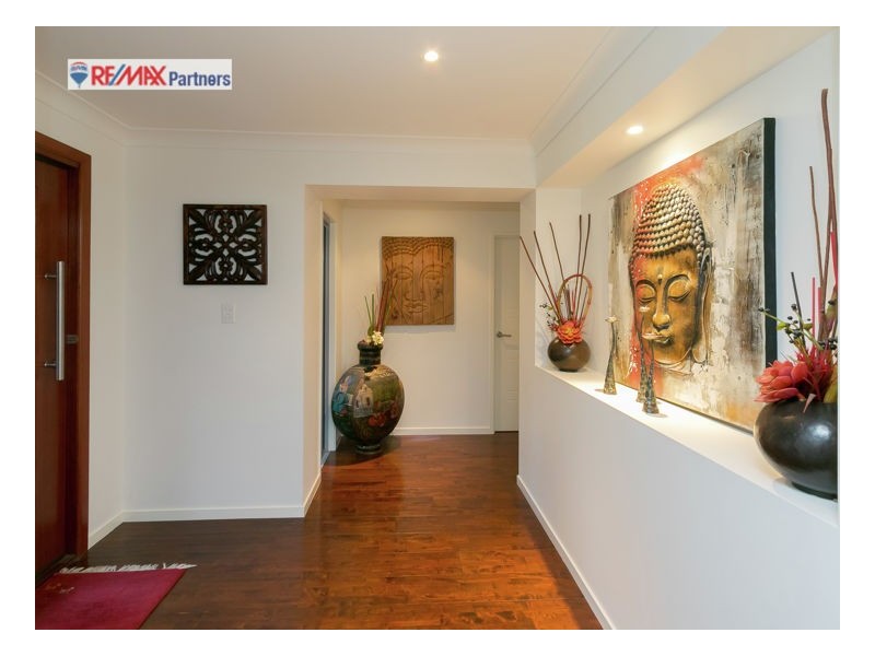 3/34 Hughes Road, Urangan QLD 4655