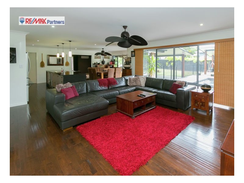 3/34 Hughes Road, Urangan QLD 4655