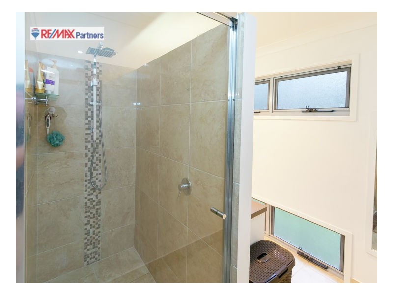 3/34 Hughes Road, Urangan QLD 4655