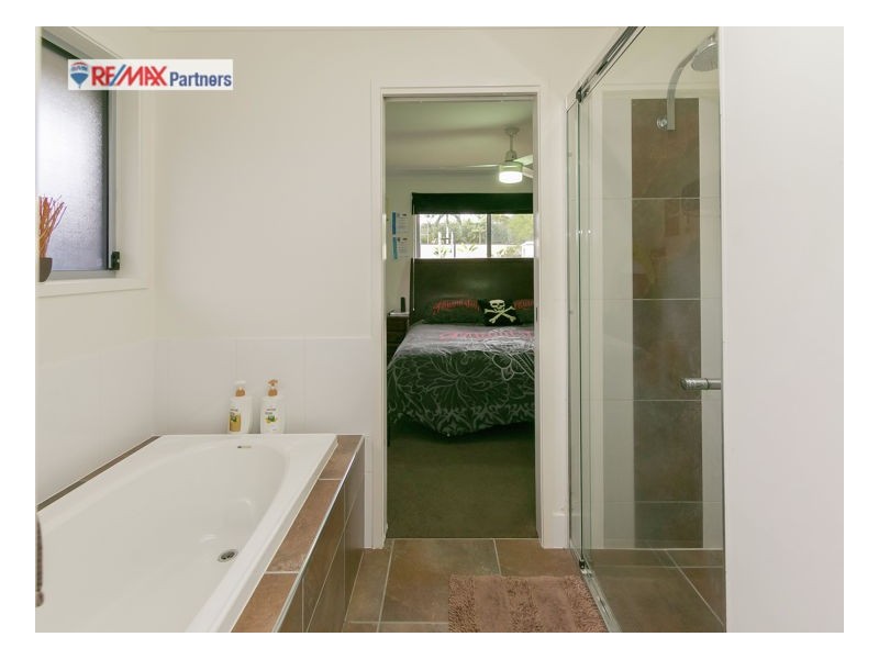 3/34 Hughes Road, Urangan QLD 4655