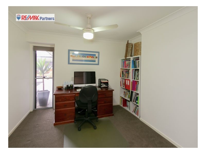 3/34 Hughes Road, Urangan QLD 4655