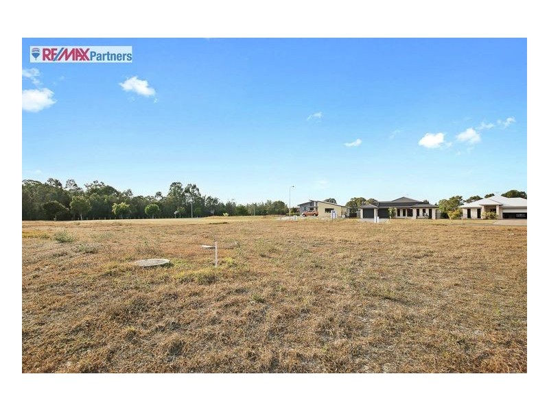 3 Fulmar Court, Burrum Heads QLD 4659