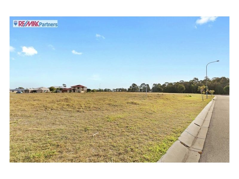 3 Fulmar Court, Burrum Heads QLD 4659