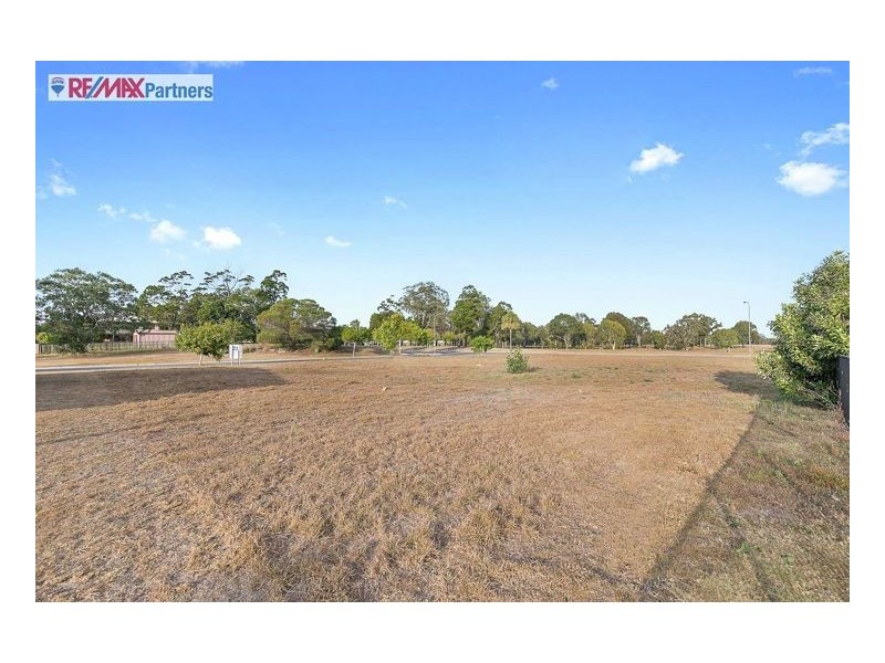 4 Barramundi Drive, Burrum Heads QLD 4659