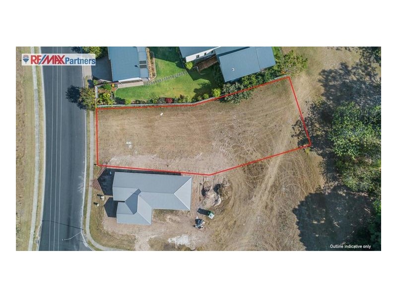 180 Kingfisher Pde, Toogoom QLD 4655