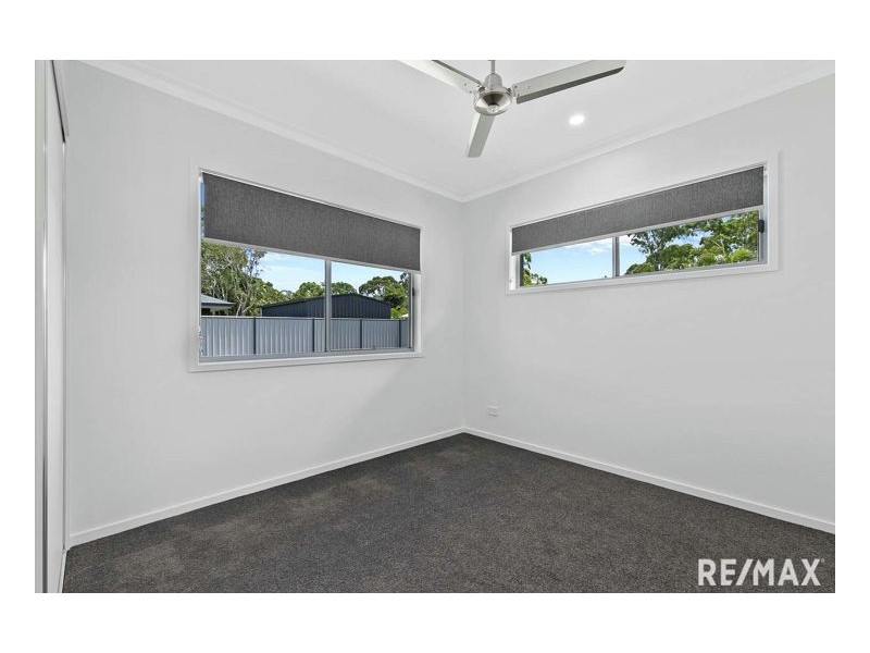 100 Boundary Rd, Urangan QLD 4655
