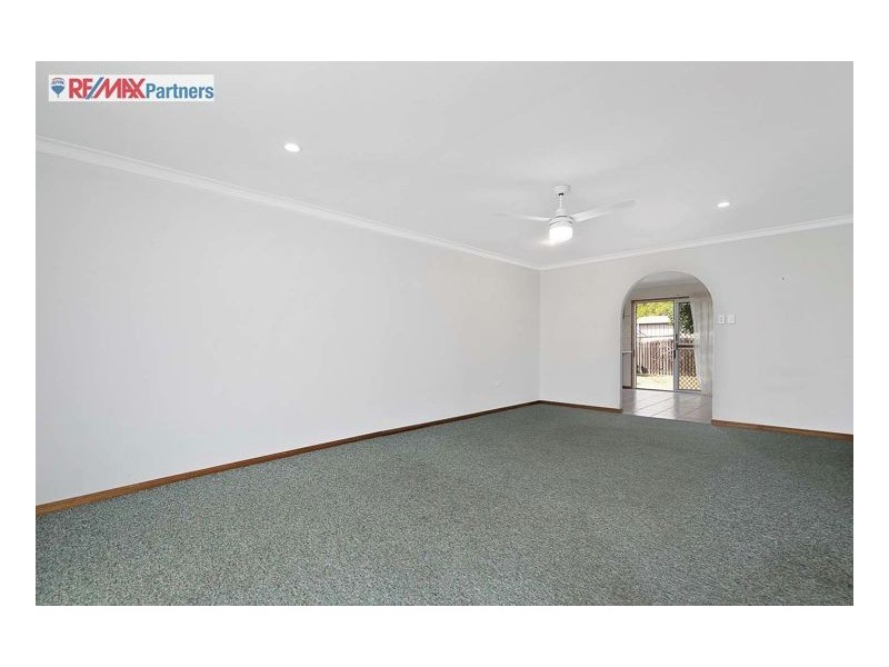 17 Barilba St, Scarness QLD 4655