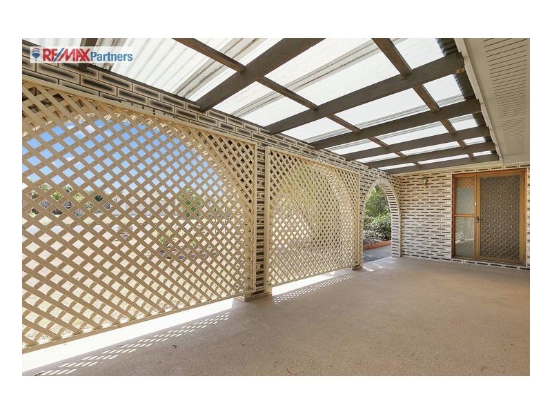 17 Barilba St, Scarness QLD 4655