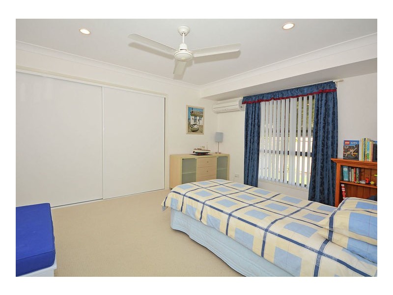 17 Fraser Waters Parade, Toogoom QLD 4655