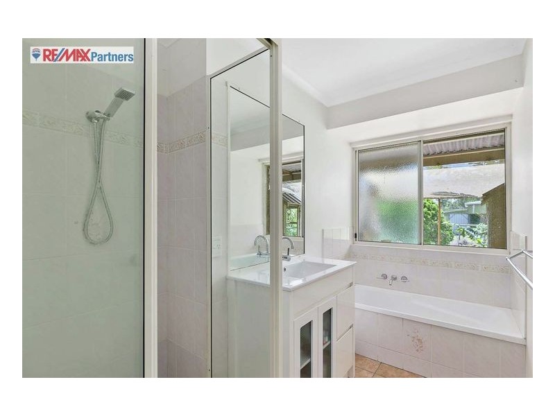 10 Nobbs Road, Beelbi Creek QLD 4659