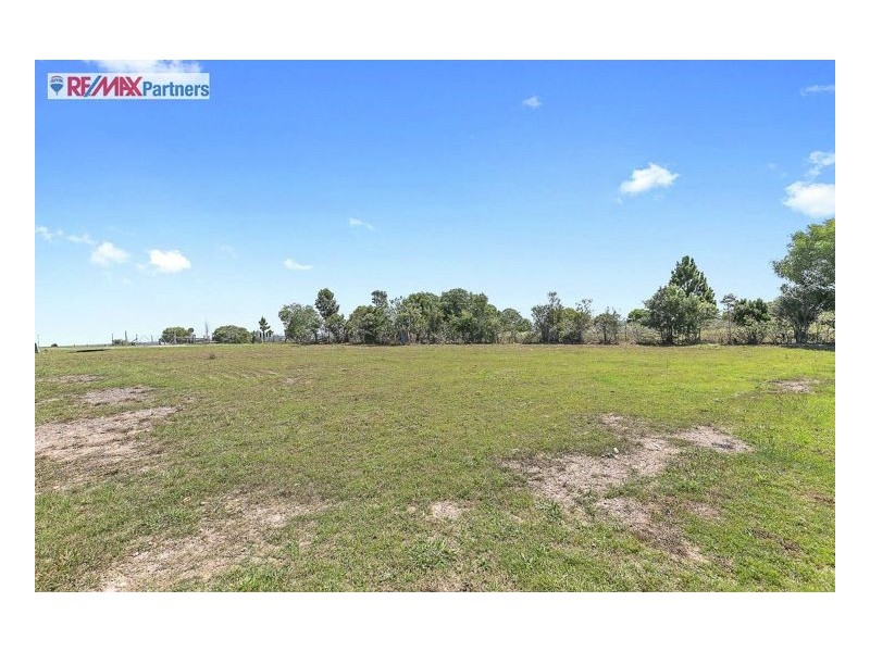 55 Sandy View Drive, Nikenbah QLD 4655