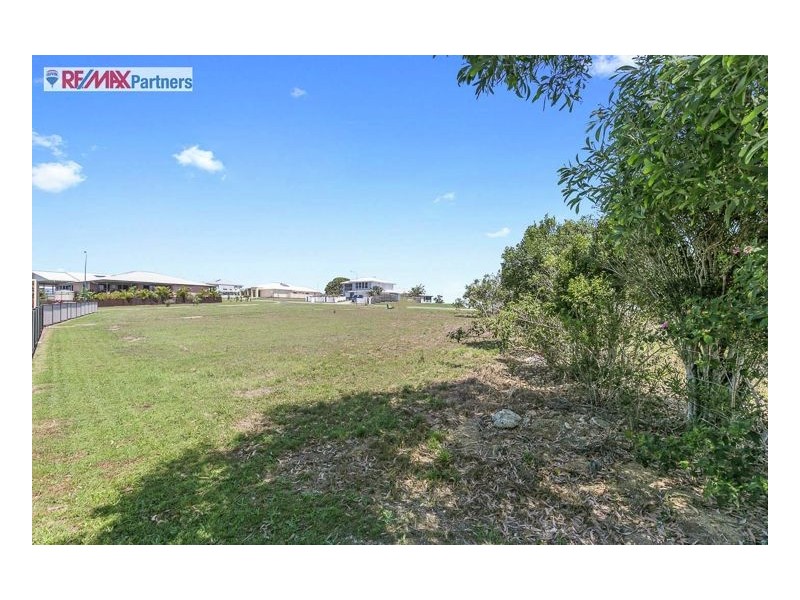 55 Sandy View Drive, Nikenbah QLD 4655