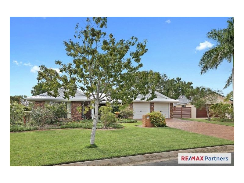 23 Lido Parade, Urangan QLD 4655