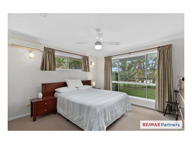 23 Lido Parade, Urangan QLD 4655